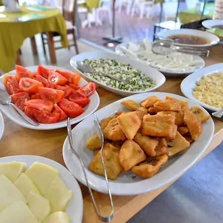Otel Lidya