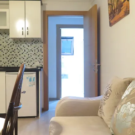 Otel Lidya
