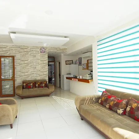 Otel Lidya