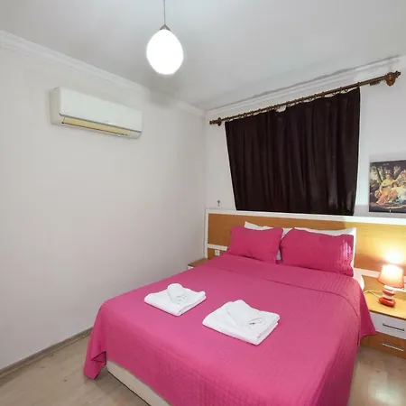 Otel Lidya 3*