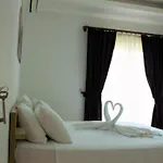 Hotel Lidya