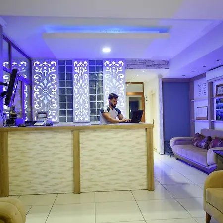 Hotel Lidya 3*